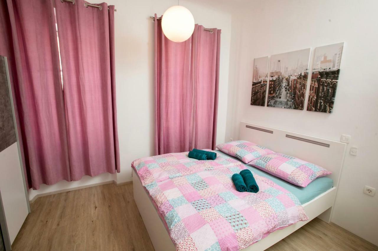 Optim Apartment *